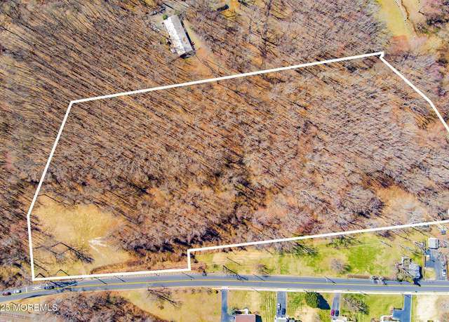 Property at 630 East Rd, Middletown, NJ 07748