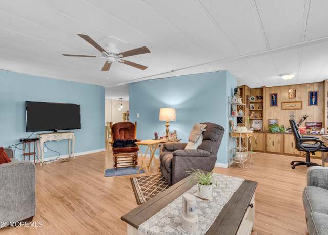 Property at 66 Douglas Dr, Jackson, NJ 08527, 2 beds, 2 baths