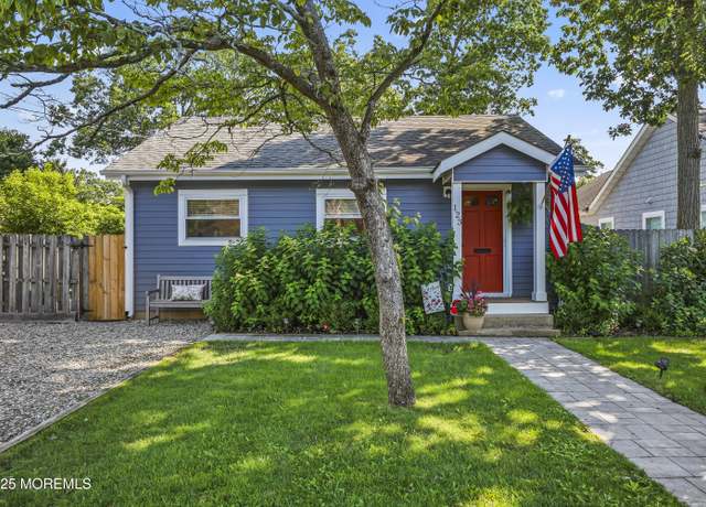 Property at 123 Cedarhurst Rd, Brick, NJ 08723, 2 beds, 1.5 baths
