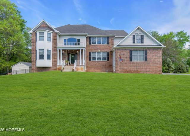 Property at 9 Mehar Ct, Jackson, NJ 08527, 7 beds, 4.5 baths