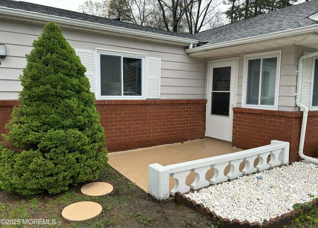 Property at 10B Mallard St, Manchester, NJ 08759, 2 beds, 1 bath