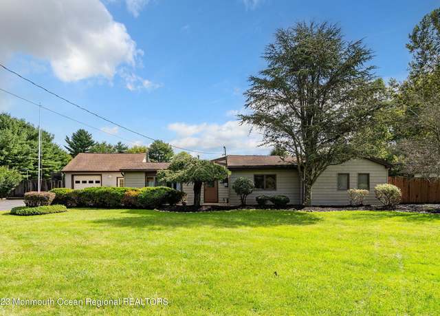 Property at 375 Cook Rd, Jackson, NJ 08527, 3 beds, 1 bath