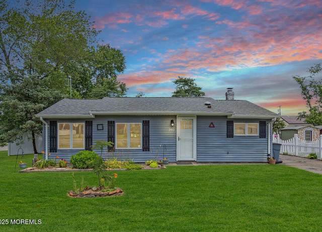 Property at 202 Beach Blvd, Forked River, NJ 08731, 2 beds, 1 bath