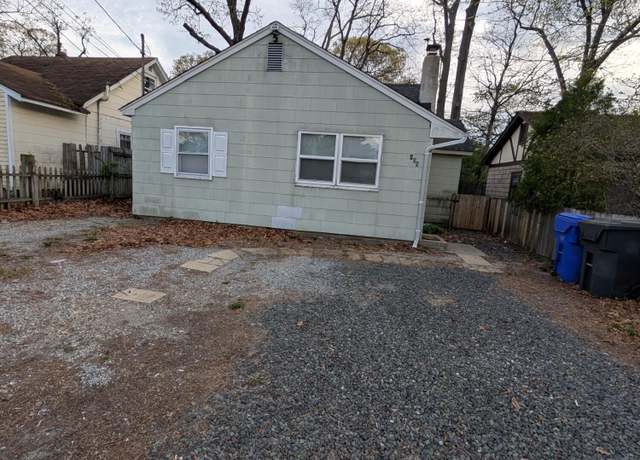 Property at 104 Sunset Rd, Brick, NJ 08723, 2 beds, 1 bath