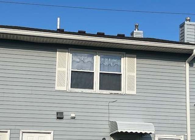 Property at 292 Crawford St, Shrewsbury Twp, NJ 07724, 3 beds, 1.5 baths