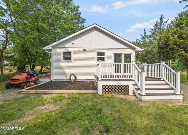 Property at 25 Cassville Rd, Jackson, NJ 08527, 1 bed, 1 bath