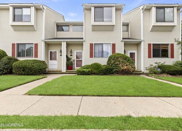 Property at 192 Clubhouse Dr, Middletown, NJ 07748, 2 beds, 1.5 baths