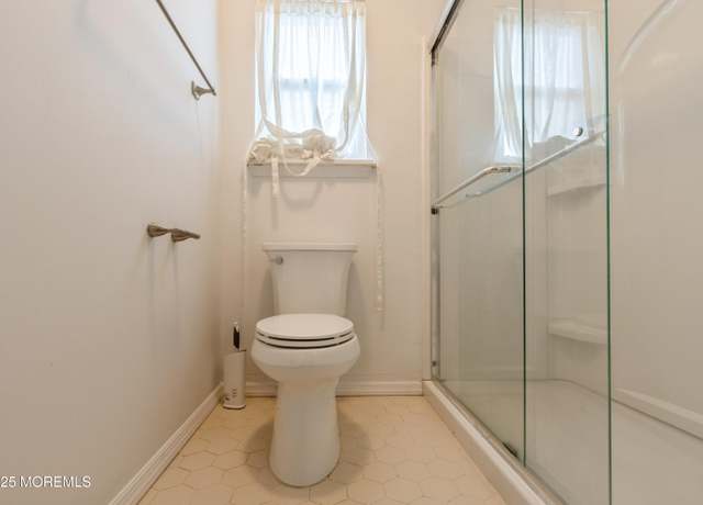 Property at 266 Valley Forge Dr, Little Egg Harbor, NJ 08087, 2 beds, 1 bath