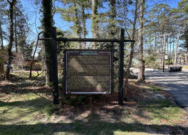Property at 353 Arrowhead Dr, Brick, NJ 08724, 2 beds, 1.5 baths