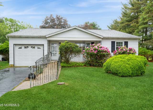 Property at 143 Westbrook Dr, Toms River, NJ 08757, 2 beds, 2 baths