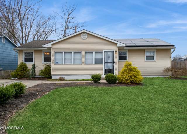 Property at 316 Lake Champlain Dr, Little Egg Harbor, NJ 08087, 2 beds, 1 bath