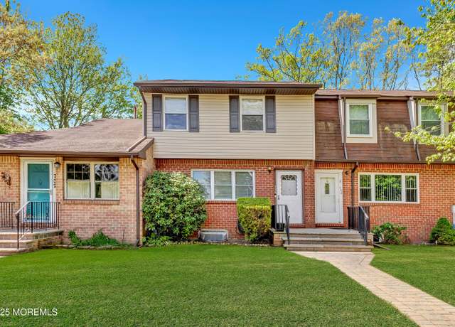 Property at 734 Kevin Ct, Brick, NJ 08724, 2 beds, 2 baths