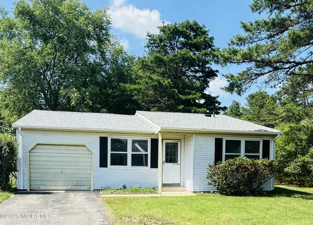 Property at 53 Westport Dr, Whiting, NJ 08759, 2 beds, 1 bath