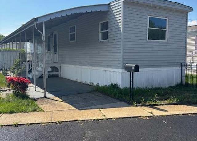 Property at 80 Locust Grv, Hazlet, NJ 07730, 2 beds, 1 bath
