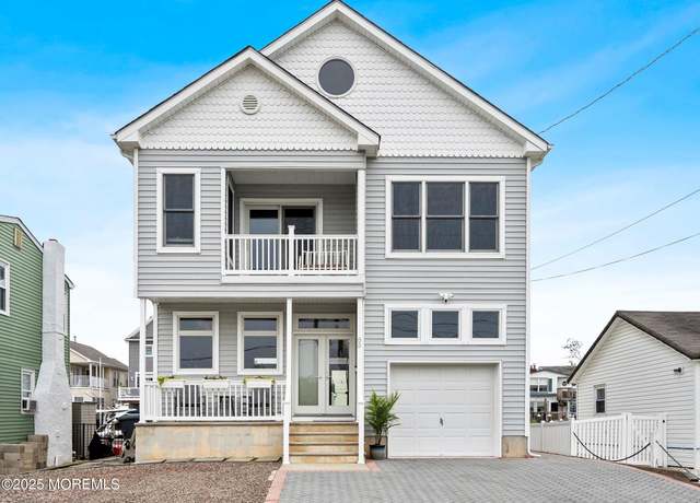 Property at 85 Channel Dr, Brick, NJ 08723, 4 beds, 2 baths