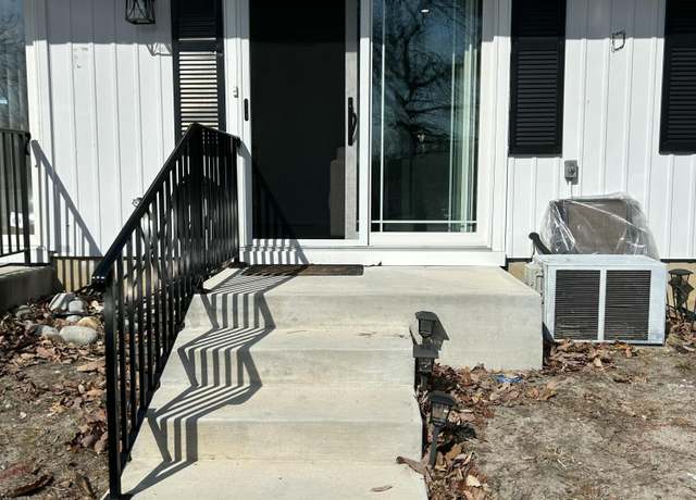 Property at 882 Balmoral Ct Unit D, Lakewood, NJ 08701, 2 beds, 1 bath