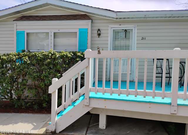 Property at 211 Holly Ct, Whiting, NJ 08759, 2 beds, 2 baths