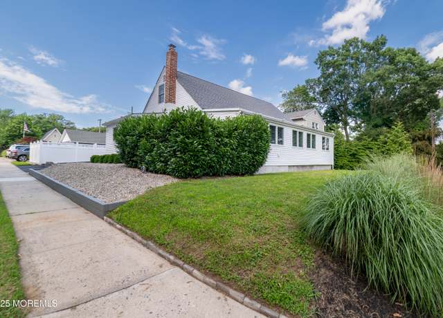 Property at 23 Viola Ave, Leonardo, NJ 07737, 3 beds, 2 baths