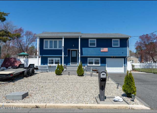 Property at 3124 Stanley Dr, Toms River, NJ 08753, 4 beds, 2 baths