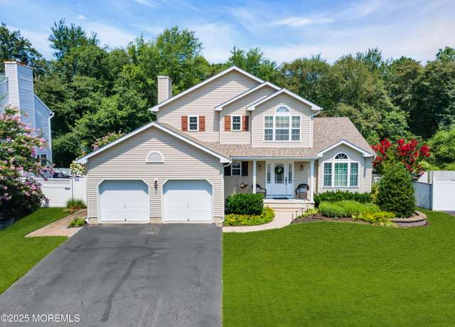 Property at 50 Diamond Ln, Howell, NJ 07731, 3 beds, 2.5 baths