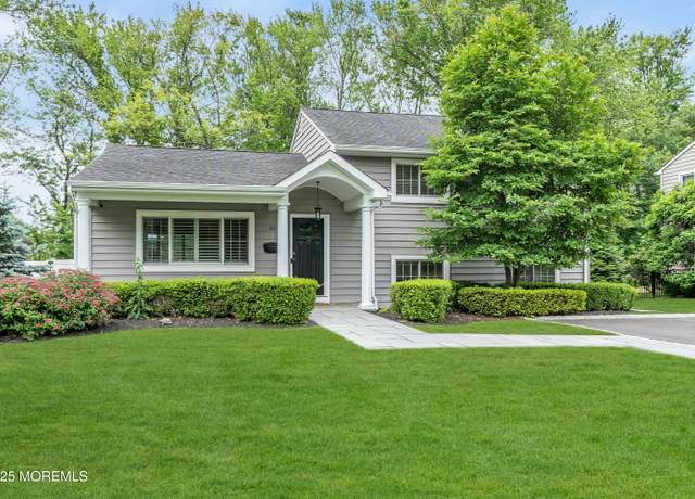 Property at 32 Silverbrook Rd, Shrewsbury Boro, NJ 07702, 3 beds, 2.5 baths
