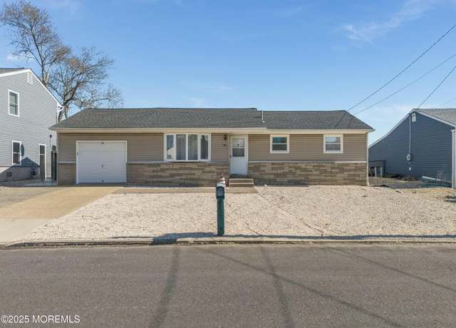 Property at 109 E Mullica Rd, Little Egg Harbor Twp, NJ 08087, 3 beds, 2 baths