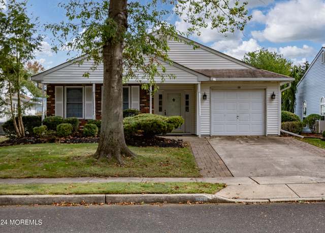 Property at 73 Deep Hollow Ln N, Columbus, NJ 08022, 2 beds, 2 baths