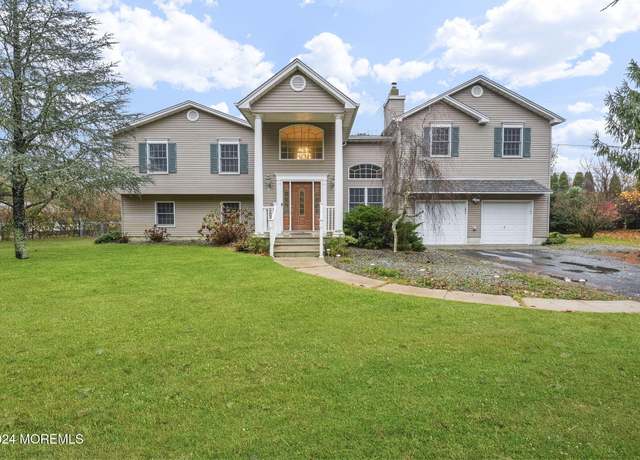 Property at 300 Grawtown Rd, Jackson, NJ 08527, 4 beds, 3.5 baths
