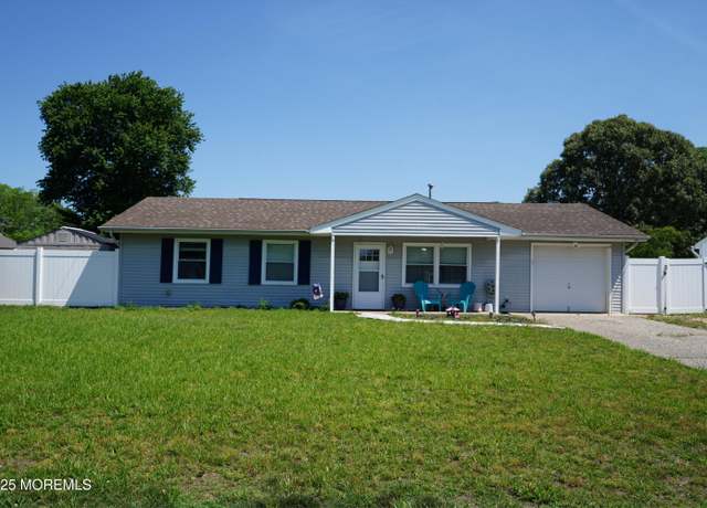 Property at 418 Sycamore Dr, Lanoka Harbor, NJ 08734, 3 beds, 1 bath