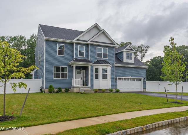 Property at 5 Melinda Ct, Bayville, NJ 08721, 4 beds, 2.5 baths