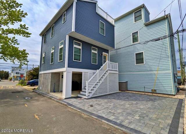 Property at 32 E Surf Way, Lavallette, NJ 08735, 3 beds, 2.5 baths