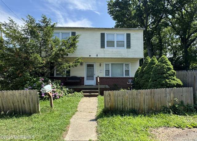 Property at 71 12th St, Hazlet, NJ 07734, 3 beds, 1 bath