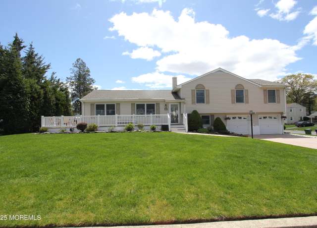 Property at 402 Willow Dr, Neptune Township, NJ 07753, 3 beds, 2.5 baths