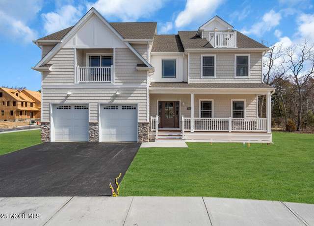 Property at 102 Coral Way S, Forked River, NJ 08731, 4 beds, 2.5 baths