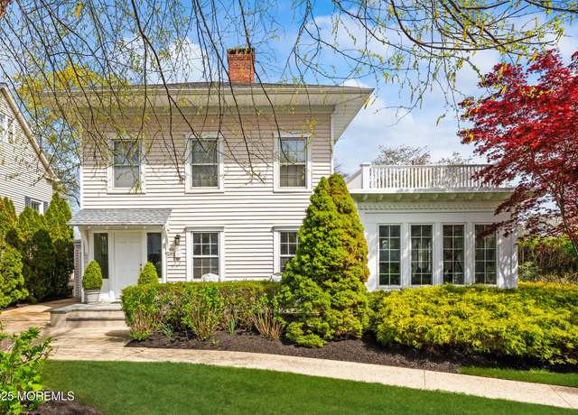 Property at 104 Lake Dr, Allenhurst, NJ 07711, 4 beds, 2.5 baths