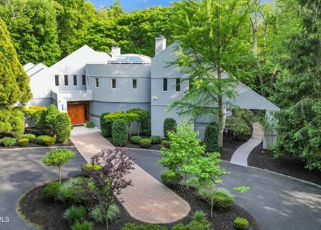 Property at 207 Old Mill Rd, Freehold, NJ 07728, 6 beds, 6.5 baths
