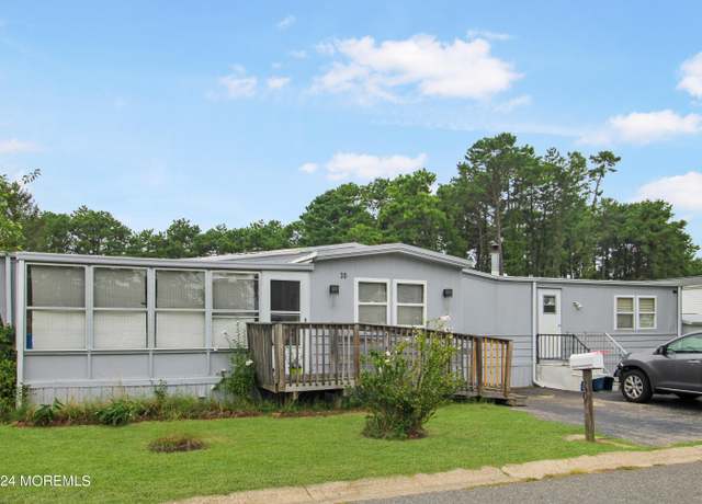 Property at 30 Kingfisher Way, Whiting, NJ 08759, 2 beds, 1 bath