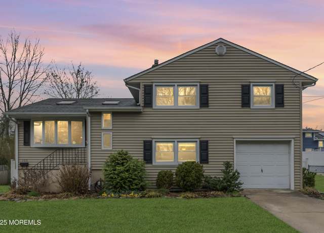 Property at 100 Linden Ave, Red Bank, NJ 07701, 4 beds, 2 baths