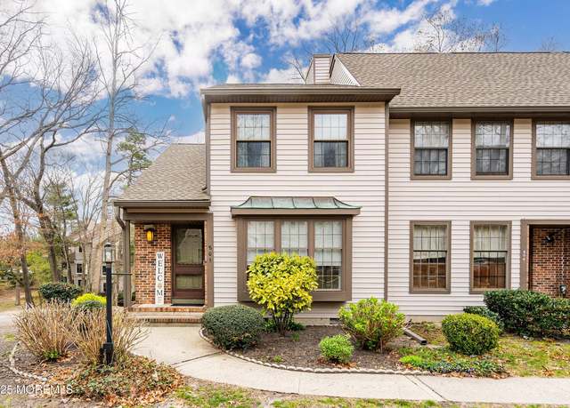 Property at 805 Bent Trl #734, Toms River, NJ 08753, 2 beds, 1.5 baths