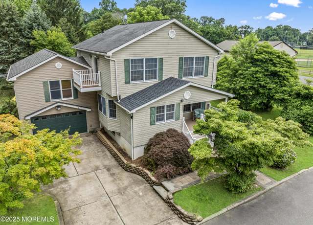 Property at 39 Market St, Red Bank, NJ 07701, 3 beds, 3 baths