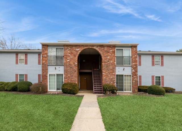 Property at 61 Frontier Way, Tinton Falls, NJ 07753, 2 beds, 1.5 baths
