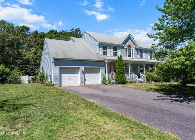 Property at 7 Willowtree Ct, Barnegat, NJ 08005, 5 beds, 3 baths