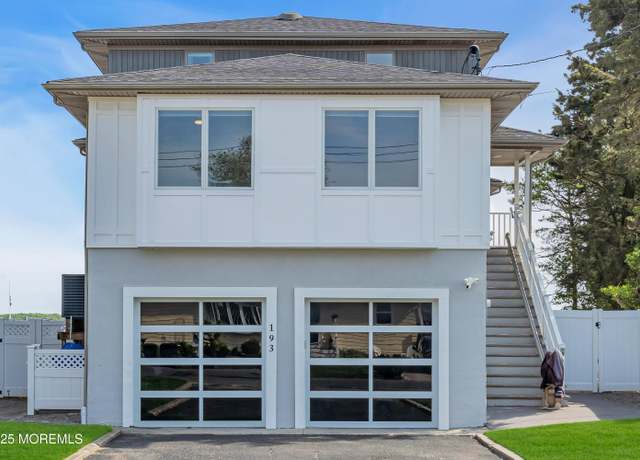 Property at 193 Bay Stream Dr, Toms River, NJ 08753, 7 beds, 4.5 baths