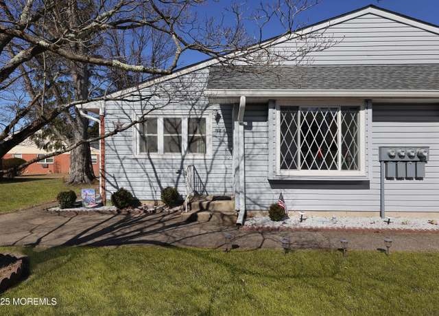 Property at 768A Hudson Pkwy, Whiting, NJ 08759, 2 beds, 1 bath