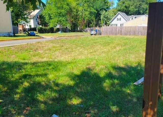 Property at 30 Institute St, Freehold, NJ 07728