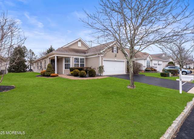 Property at 119 Huntington Dr, Jackson, NJ 08527, 2 beds, 2 baths