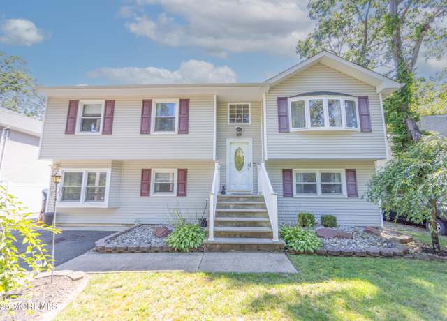 Property at 14 Cypress Ave, Jackson, NJ 08527, 6 beds, 2 baths