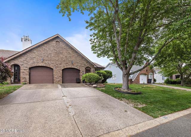 Property at 22 Fir Rd #25, Manahawkin, NJ 08050, 2 beds, 2 baths
