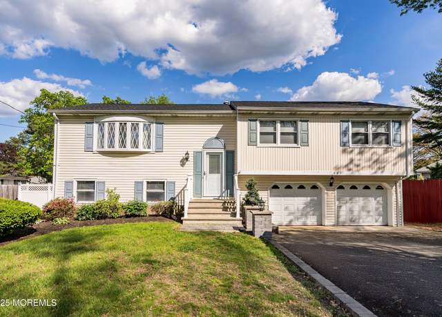 Property at 443 Lafayette Dr, Brick, NJ 08723, 4 beds, 2 baths