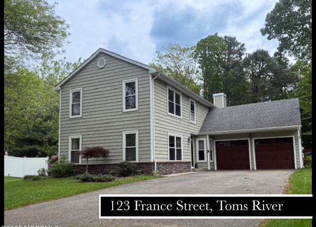 Property at 123 France St, Toms River, NJ 08753, 4 beds, 2.5 baths